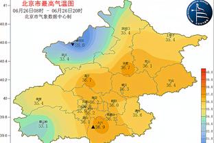 本-怀特本场数据：2次助攻，3次关键传球，评分8分全场最高